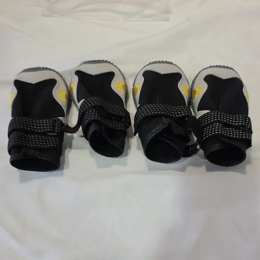 Dog Shoes for Large Medium Dogs Boots for Hot Pavement Size 7 set of 4 New B8